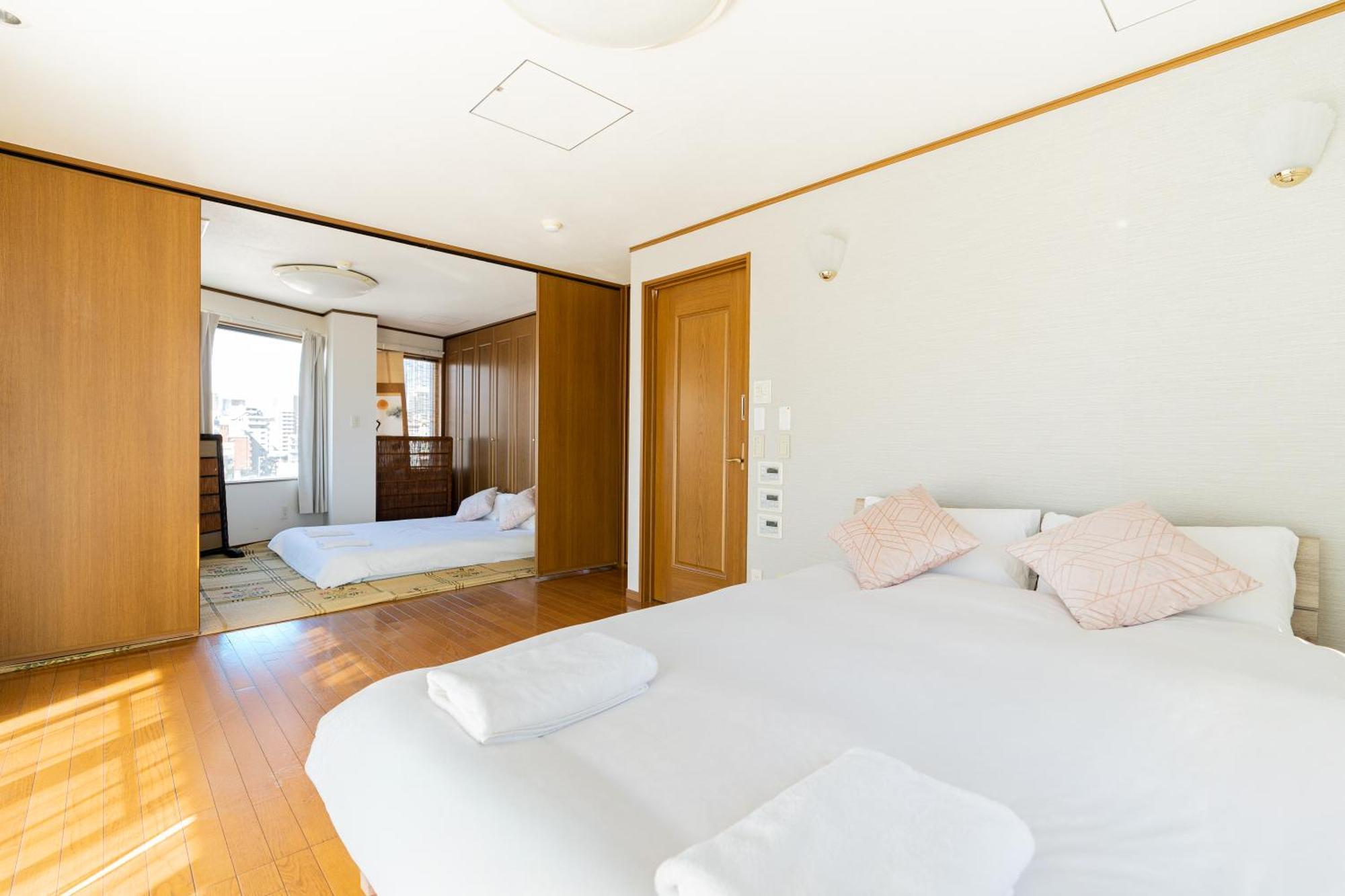 Sunrise House 樱川 โอซาก้า